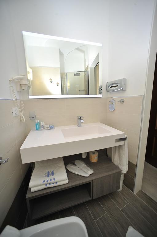 ביביונה Hotel Corallo מראה חיצוני תמונה